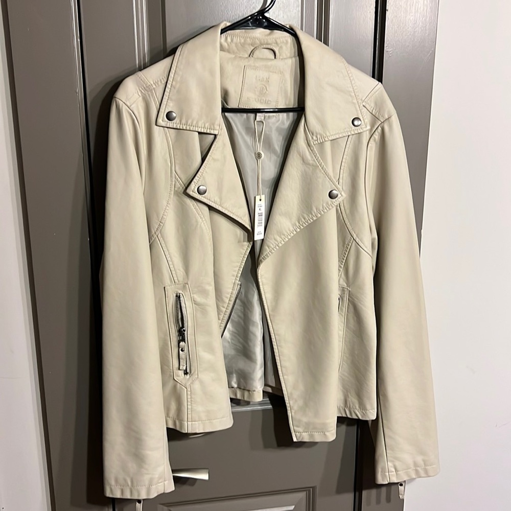 Max studio leather jacket